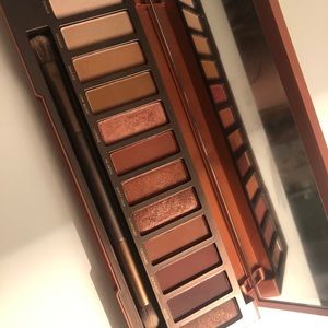 BRAND NEW NAKED HEAT PALLETTE✨